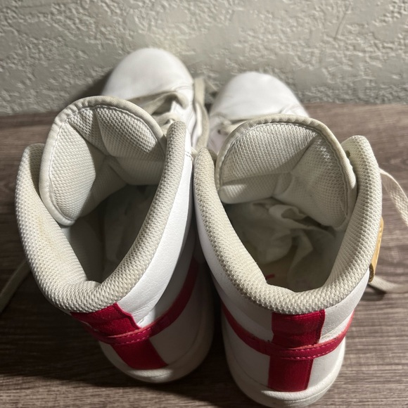 Nike Court Royale 2 Mid White University Red - Picture 6 of 8